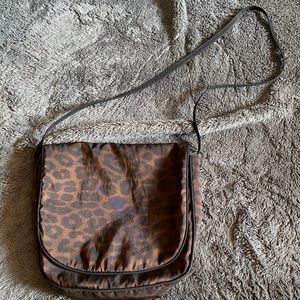 Leopard print nylon bag